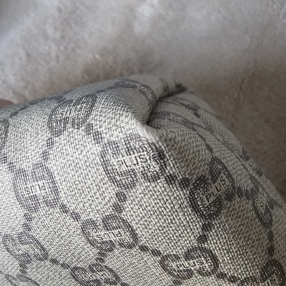 GUCCI GG  Clutch Bag - Picture 10 of 17